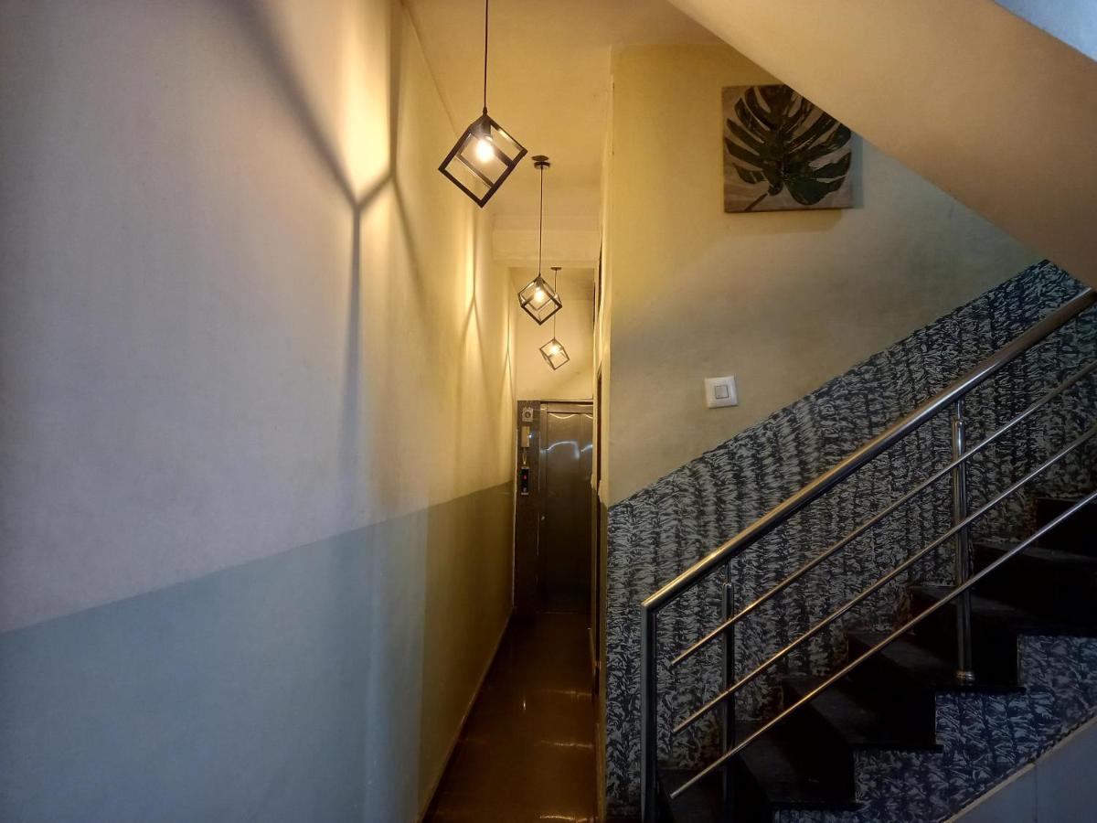 Galaxy Grand Hotel Mysore Bagian luar foto